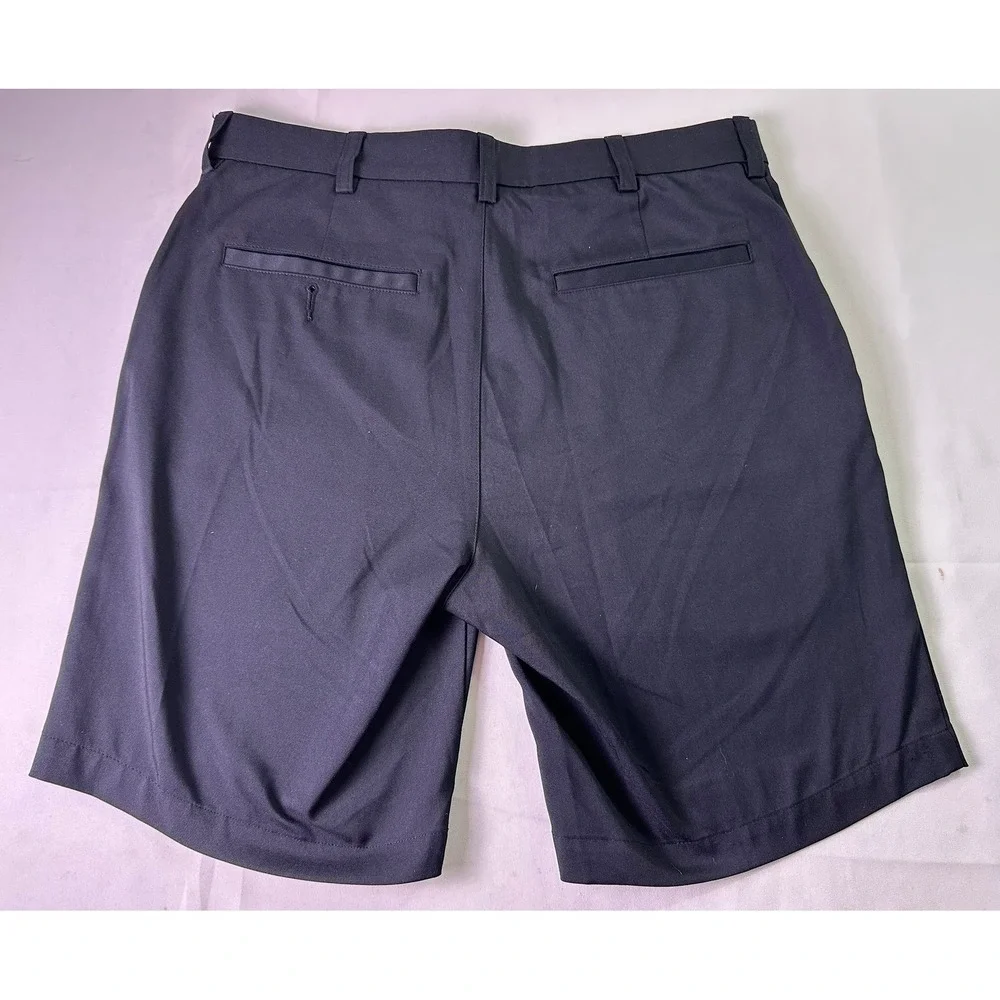 Roundtree & Yorke Performance Shorts Mens 32 Black Golf Stretch Moisture Wicking